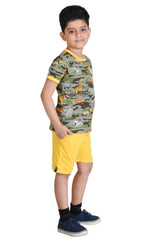 Clothe Funn Boys Animal Printed Half Sleeve T-Shirt & Shorts Set, Olive/Yellow
Half Sleeve T-Shirt & Shorts