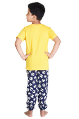 Clothe Funn Boys Football Printed Half Sleeve T-Shirt & Pant Set, Yellow/Navy
Half Sleeve T-Shirt & Pant