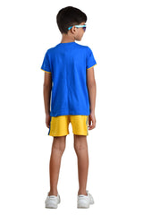 Clothe Funn Boys Net Printed Half Sleeve T-Shirt & Shorts Set, Royal/Gold
Half Sleeve T-Shirt & Shorts