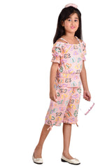Clothe Funn Girls Butterfly Printed Co-Ord Set, Peach
Off-Shoulder Top & 3/4th Length Pant